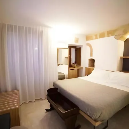 Gasthuis Casa Festa - Affaccio Sul Canyon A Due Passi Dai Sassi Matera