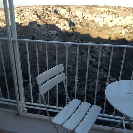 Гостевой дом Casa Festa - Affaccio Sul Canyon A Due Passi Dai Sassi