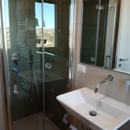 Casa Festa - Affaccio Sul Canyon A Due Passi Dai Sassi Gasthuis 3*