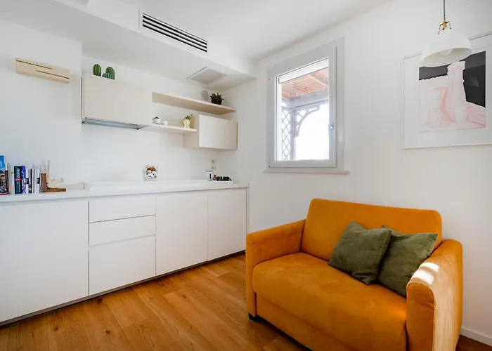 Casa Festa - Affaccio Sul Canyon A Due Passi Dai Sassi 3* Matera